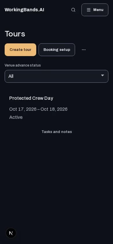 Show calendar: mobile workspace with local test data. Availability shown reflects the test environment.