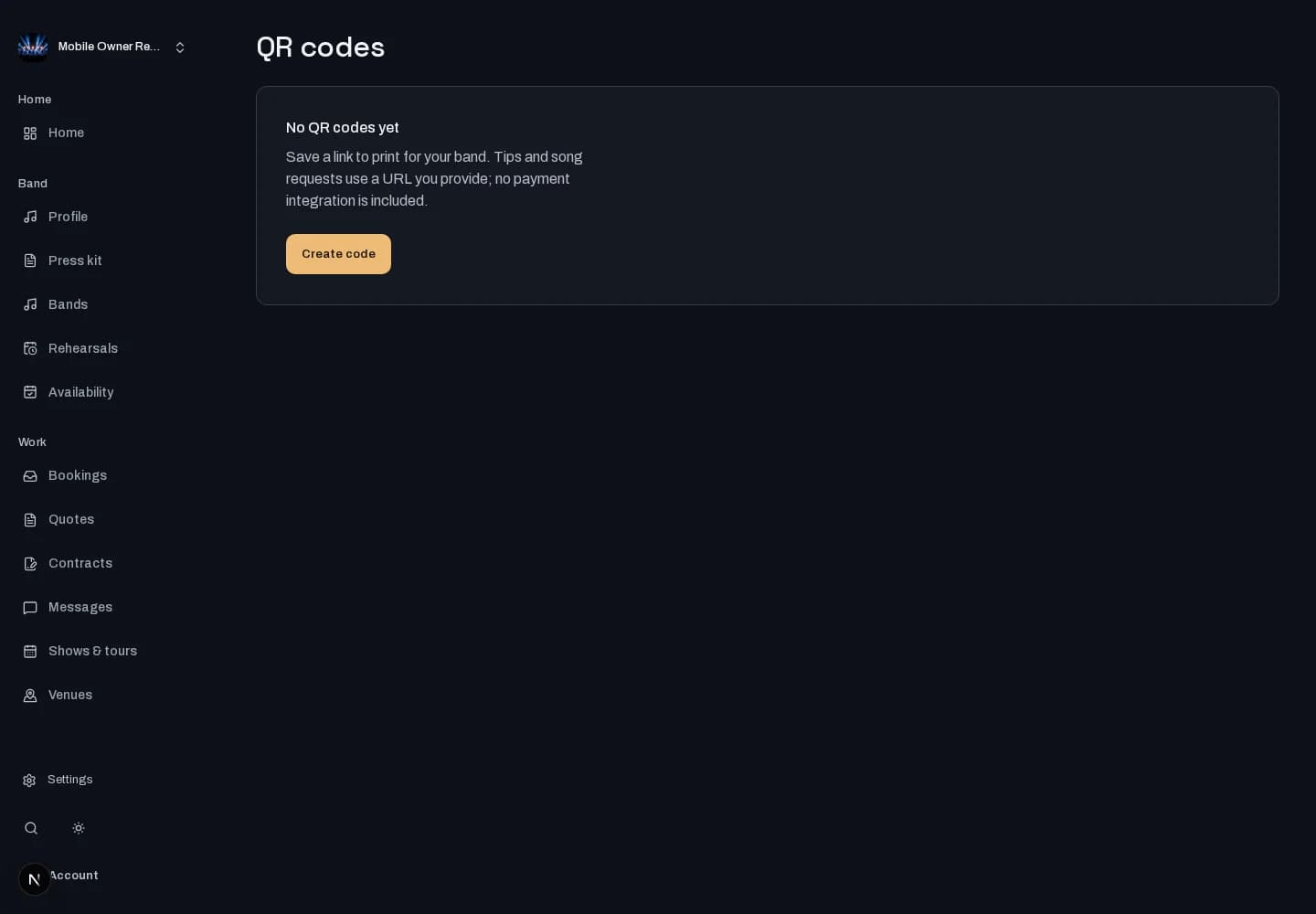 QR codes: desktop workspace with local test data. Availability shown reflects the test environment.